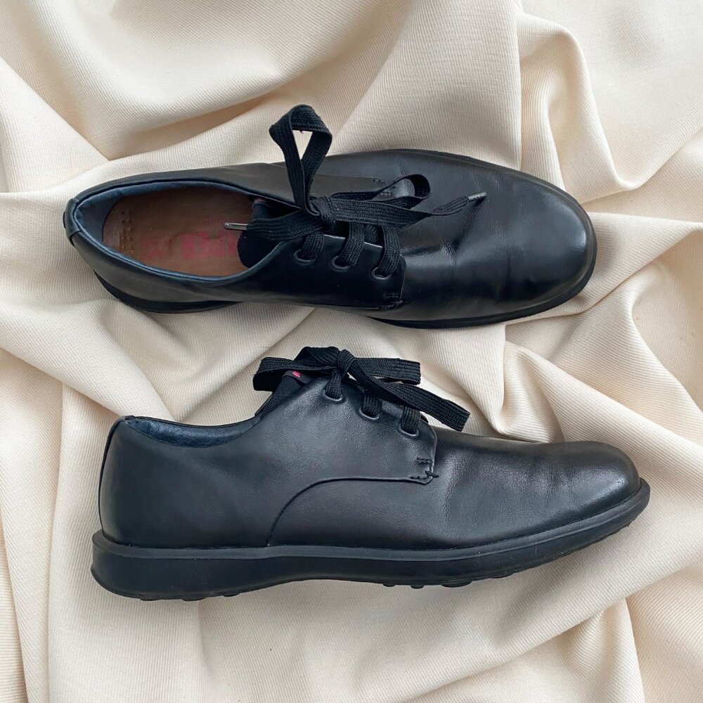 Camper Black Oxfords, size 41 (8US/7UK) - Picture 2 of 7